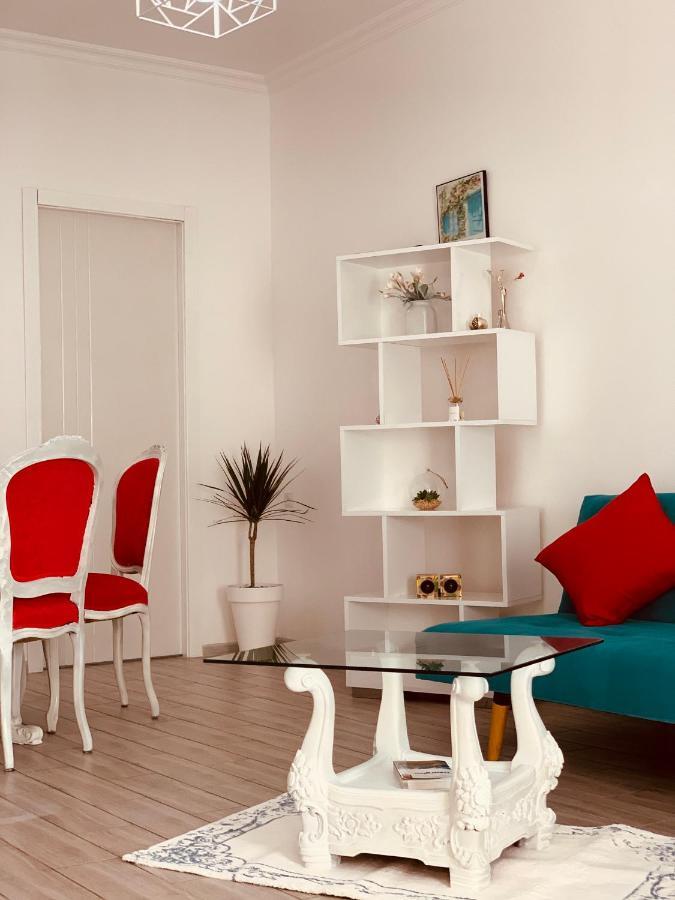 Sweet Apartment In Κουτάισι Εξωτερικό φωτογραφία