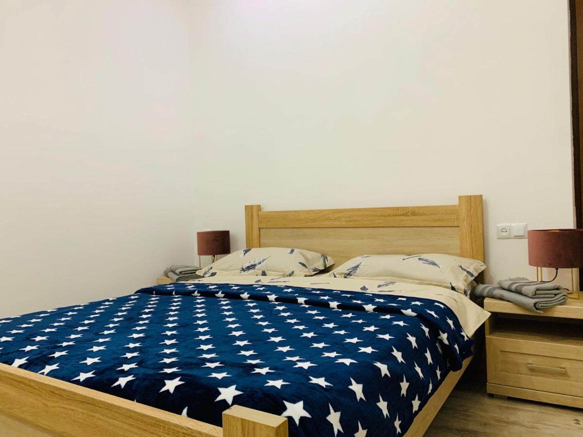 Sweet Apartment In Κουτάισι Εξωτερικό φωτογραφία