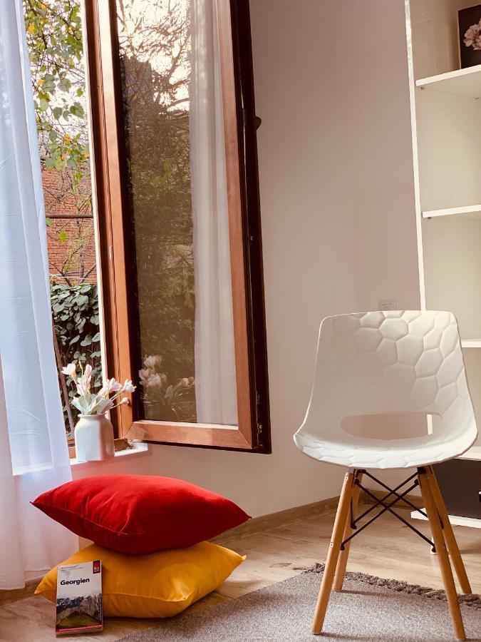 Sweet Apartment In Κουτάισι Εξωτερικό φωτογραφία